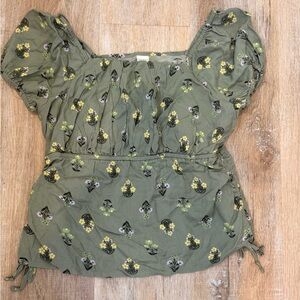 Floral Green Top